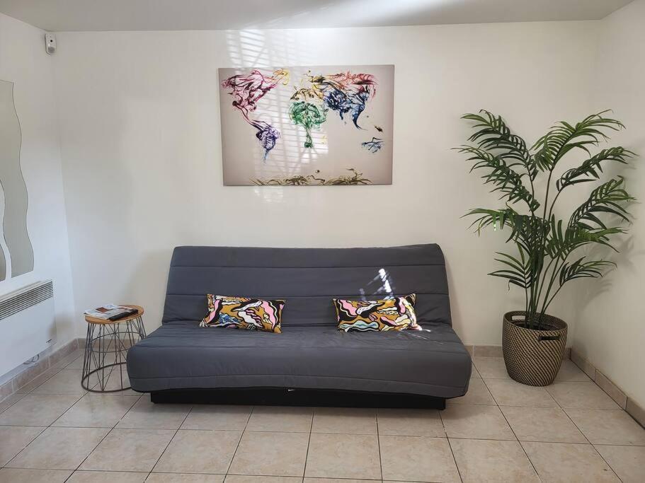 Appartement Paris Disneyland, Parking Gratuit, Rer A Нуази-ле-Гран Экстерьер фото